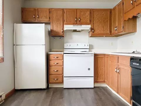 111 E Streeter Ave, Muncie, IN 47303
