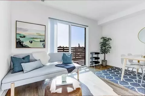 4045 Broadway, Oakland, CA 94611
