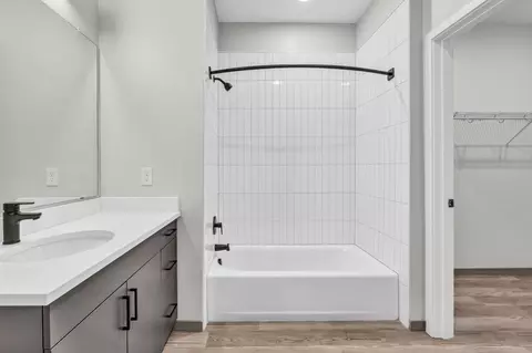 303 E 6th Ave, Columbus, OH 43201 photo 29