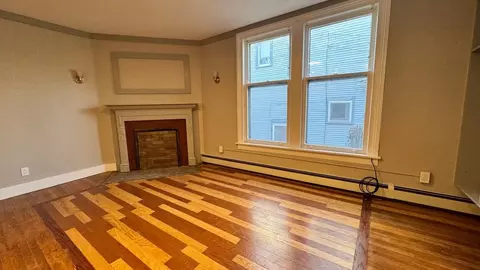 322 Cherry St SE, Grand Rapids, MI 49503
