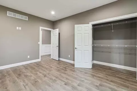 1243 Main Gate Dr, Davison, MI 48423 photo 15
