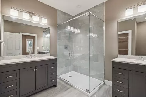 1243 Main Gate Dr, Davison, MI 48423 photo 7