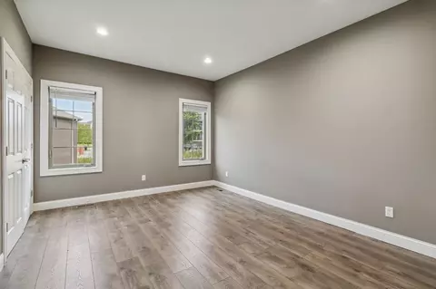 1243 Main Gate Dr, Davison, MI 48423 photo 6