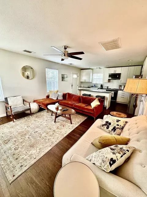 1607 Clifford Ave, Austin, TX 78702