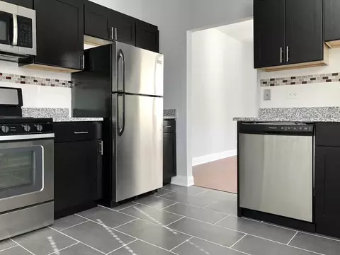 3631 W Dickens Ave, Chicago, IL 60647