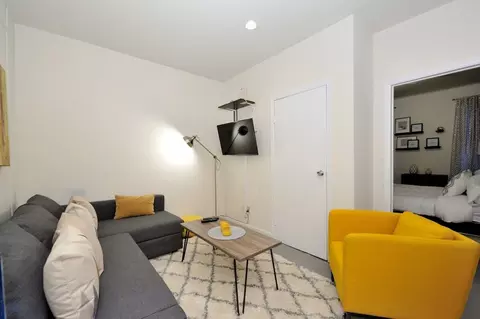 67 Wall St, New York, NY 10005