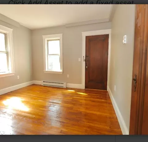 12 Dow St, Salem, MA 01970