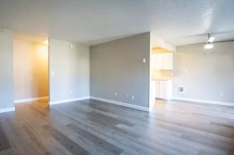 11145 NE Weidler St, Portland, OR 97220