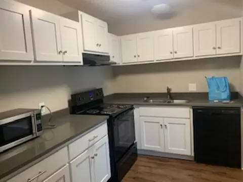 2111 Kasold Dr, Lawrence, KS 66047