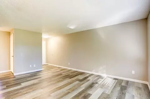 3050 NE 23rd St, Gresham, OR 97030 photo 5