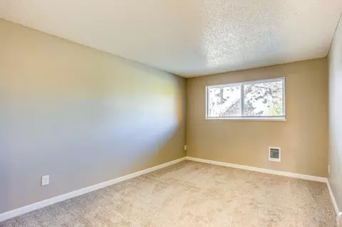 3050 NE 23rd St, Gresham, OR 97030 photo 11