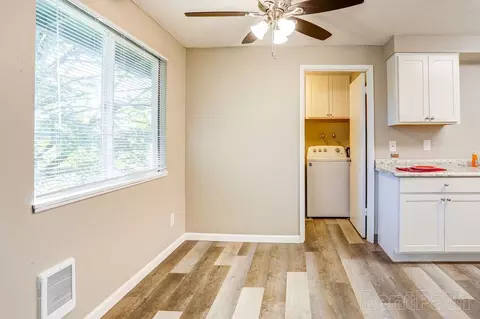 3050 NE 23rd St, Gresham, OR 97030 photo 2