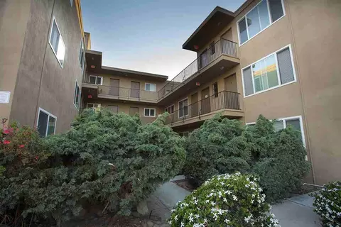 385060 Haines St, San Diego, CA 92109