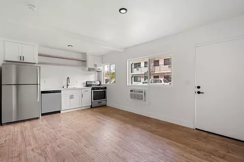 1717 Park Ave, Los Angeles, CA 90026