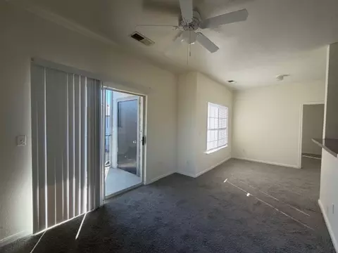 1500 Yonkers St, Plainview, TX 79072