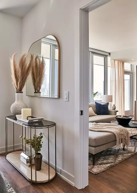 228 W Hill St, Chicago, IL 60610 photo 4