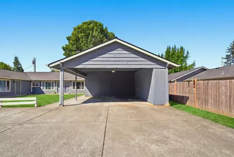 21 St Pl, Forest Grove, OR 97116