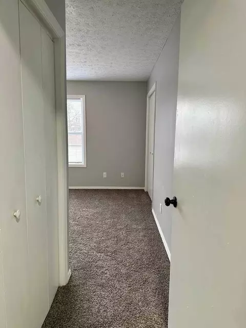 1136 W 17th St, Bloomington, IN 47404 photo 23