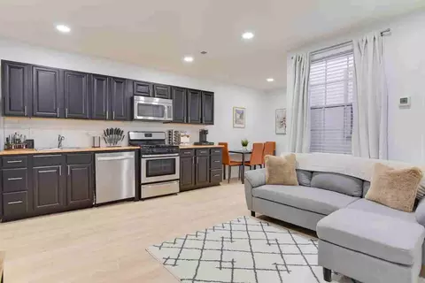 1425 P St NW, Washington, DC 20005 photo 10