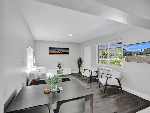 3204 NE 9th St, Pompano Beach, FL 33062