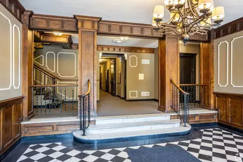 1001 University Ave, Columbia, MO 65201 photo 2
