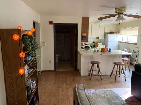230 W Lakelawn Pl, Madison, WI 53703
