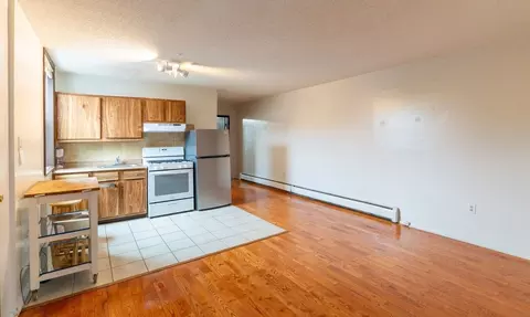 2400 S 4th St, Philadelphia, PA 19148