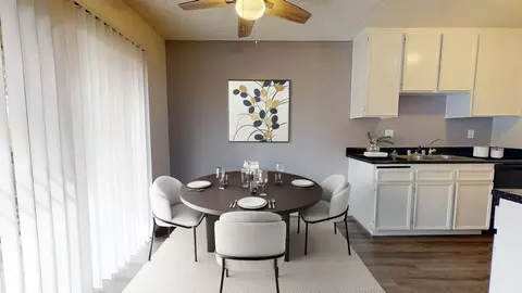 570 S Lincoln Ave, El Cajon, CA 92020