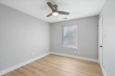 3107 E 13th St, Austin, TX 78702 photo 14