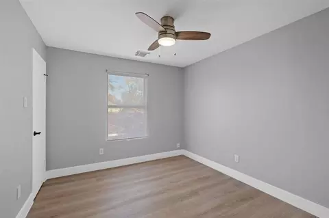 3107 E 13th St, Austin, TX 78702 photo 38