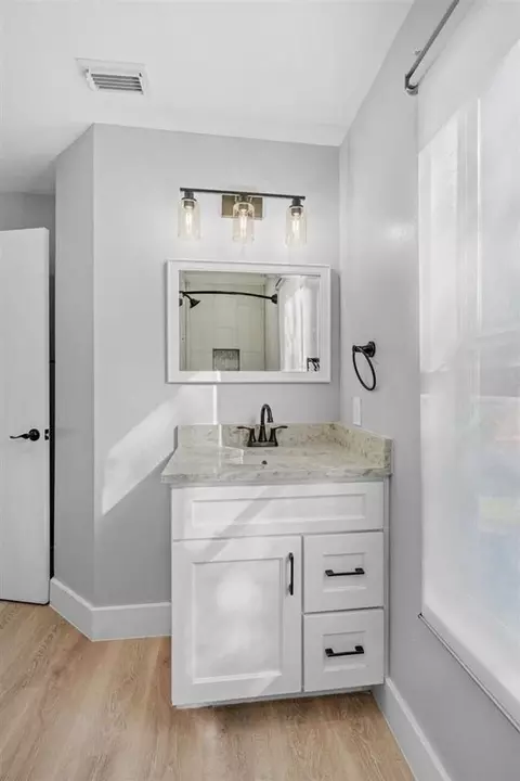 3107 E 13th St, Austin, TX 78702 photo 7