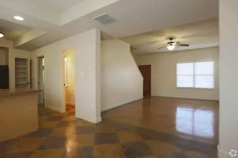 3101 Jenne Hill Dr, Columbia, MO 65202