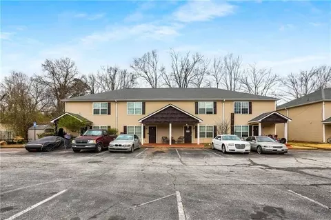 407 Maple Ln, Monroe, GA 30655