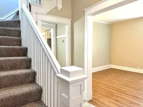 622 E 8th St, Duluth, MN 55805 photo 5