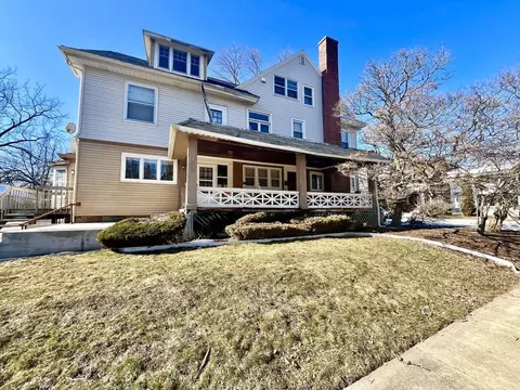 648 Fountain St NE, Grand Rapids, MI 49503