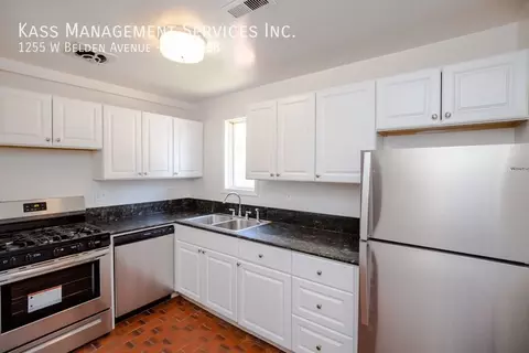 1255 W Belden Ave, Chicago, IL 60614