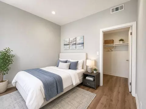 2013 Raymond Ave, Los Angeles, CA 90007