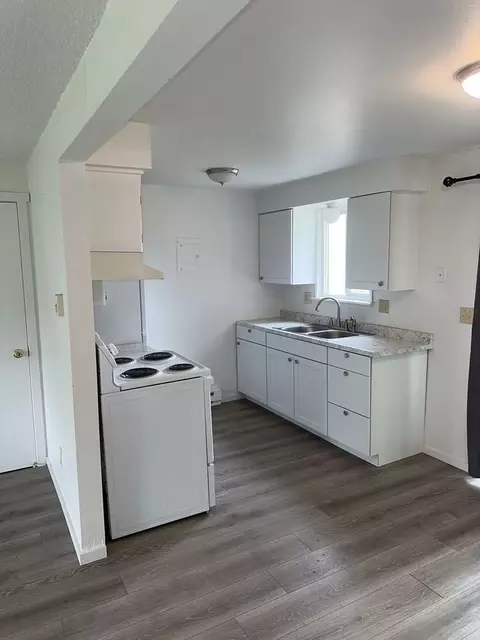 2917 E Decatur Ave, Spokane, WA 99208 photo 2