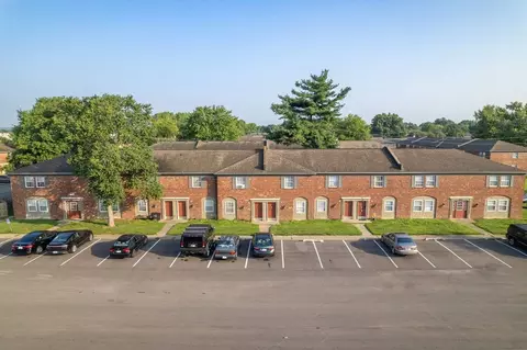 600 Cambridge Blvd, Clarksville, IN 47129