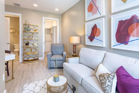 1454 N Rochester Rd, Rochester, MI 48307