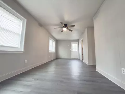836 White Oak Dr, Charleston, SC 29407