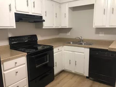 5708 Outlook St, Mission, KS 66202