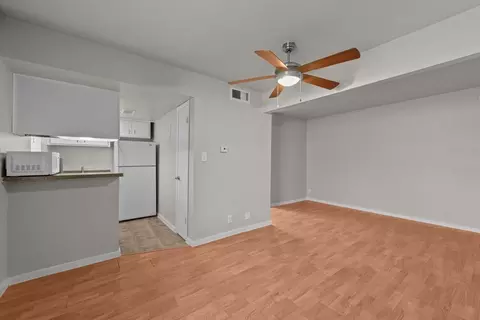 2604 Manor Rd, Austin, TX 78722 photo 2