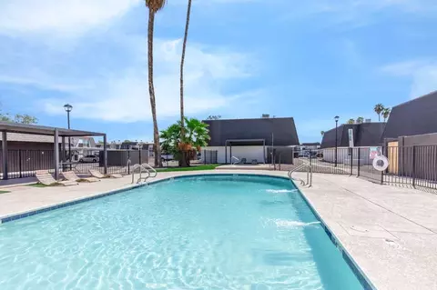 2020 W Glendale Ave, Phoenix, AZ 85021 photo 2