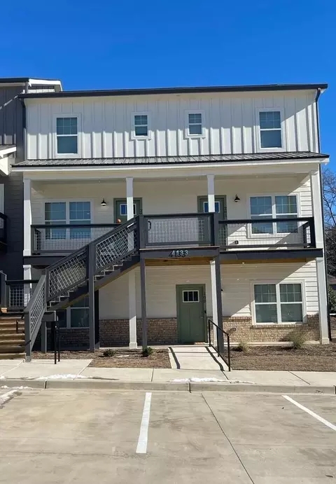450 Polo Rd, Winston Salem, NC 27105