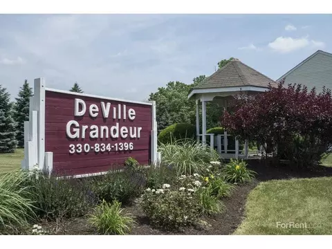 2100 Tennyson Ave NE, Massillon, OH 44646 photo 8