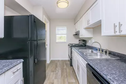 1505 W 25th St, Sanford, FL 32771