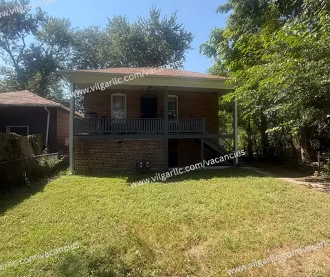 4215 Adams St, Gary, IN 46408