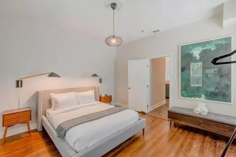 1704 S Akard St, Dallas, TX 75215