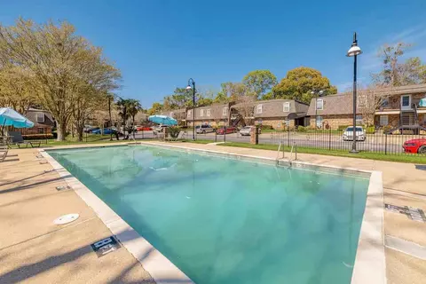 1164 Skywood Dr, Mobile, AL 36693